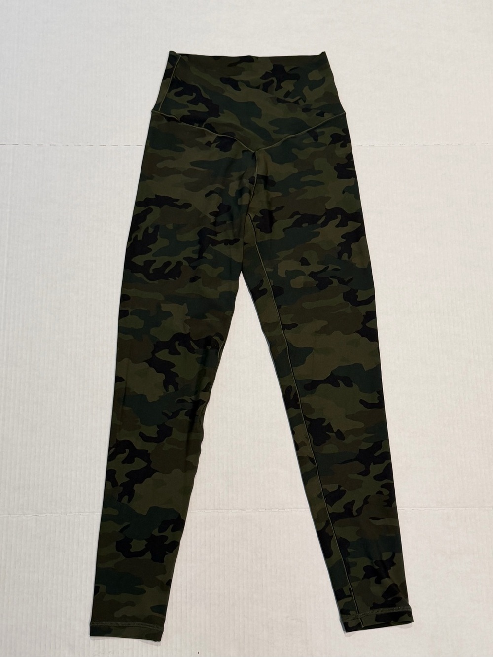 Aerie High-Waist Camo Leggings- Women’s M